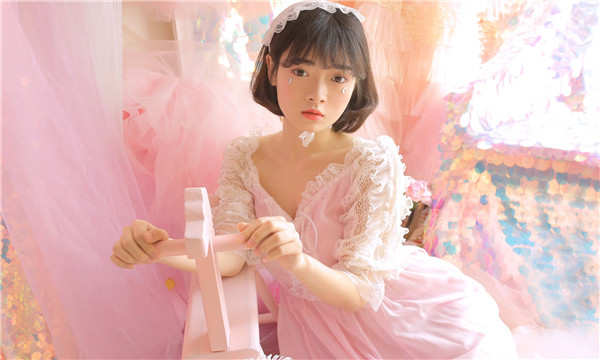罗田供卵试管代怀生子多少钱？这一直是很多不孕不育家庭关注的话题。在中国，不孕不育的发生率越来越高，根据《中国不孕不育现状调研报告》显示，育龄夫妇的不孕不育率从20年前的3%增长至现在的12.5%-18.2%，患者人数高达6000万以上。在这样的背景下，许多家庭通过供卵试管来实现自己的生育梦想。那么，供卵试管代怀生子的费用到底是多少呢？